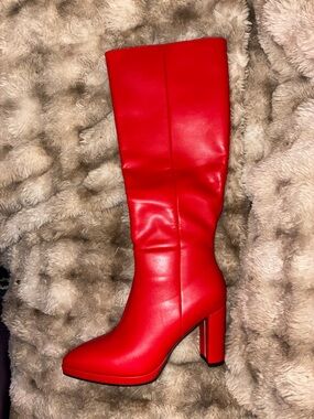 🆕 Red High Shaft Block Heel Women's Boots size 9